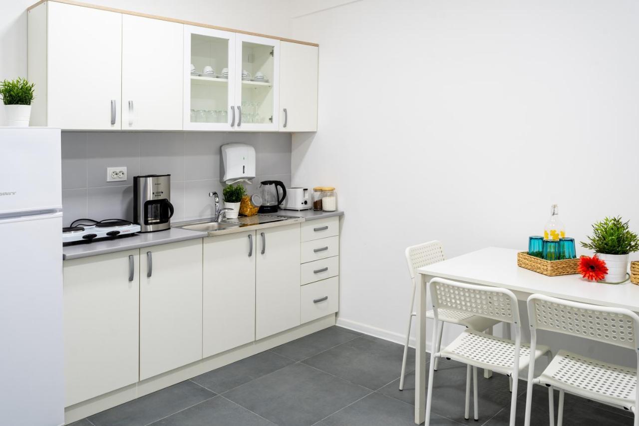Kostovski Rooms-Near E75 To Greece Veles Luaran gambar